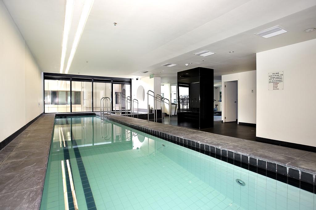 Astra Apartments Μελβούρνη Δωμάτιο φωτογραφία